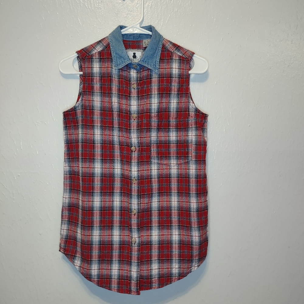 Krazy‎ Kat Red and Blue Sleeveless Top